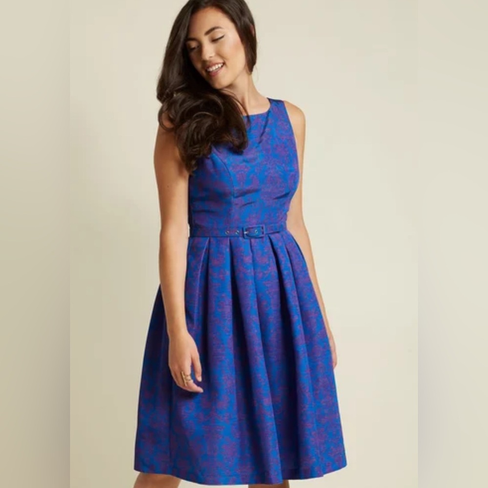 ModCloth Vintage Swing Dress WITH belt | Women’s Small